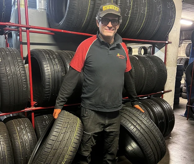 Mehdi Belkai, Au Pneu d'Occasion, vend monte, équilibre, les pneus neufs et d'occasion, répare les pneus à Toulouse - Haute-Garonne